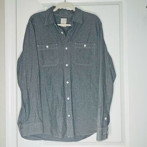 Gap long sleeve blue shirt with diamond print